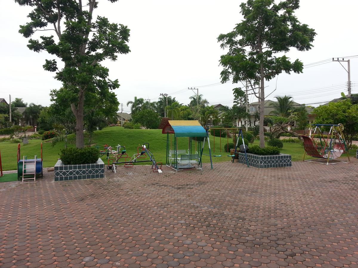 Villa - Baan Dusit Pattaya Ban Nong Hin  Extérieur photo