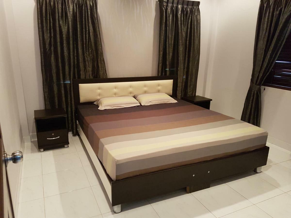 Villa - Baan Dusit Pattaya Ban Nong Hin  Extérieur photo